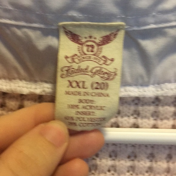 Sweater - Picture 2 of 3